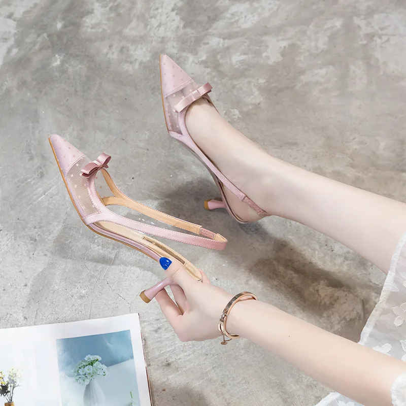2020 Summer New Mesh Baotou Sandals Women's High Heel Casual Women's Pumps Simple All-match Comfortable High Heels
2020 Summer New Mesh Baotou Sandals Women's High Heel Casual Women's Pumps Simple All-match Comfortable High Heels