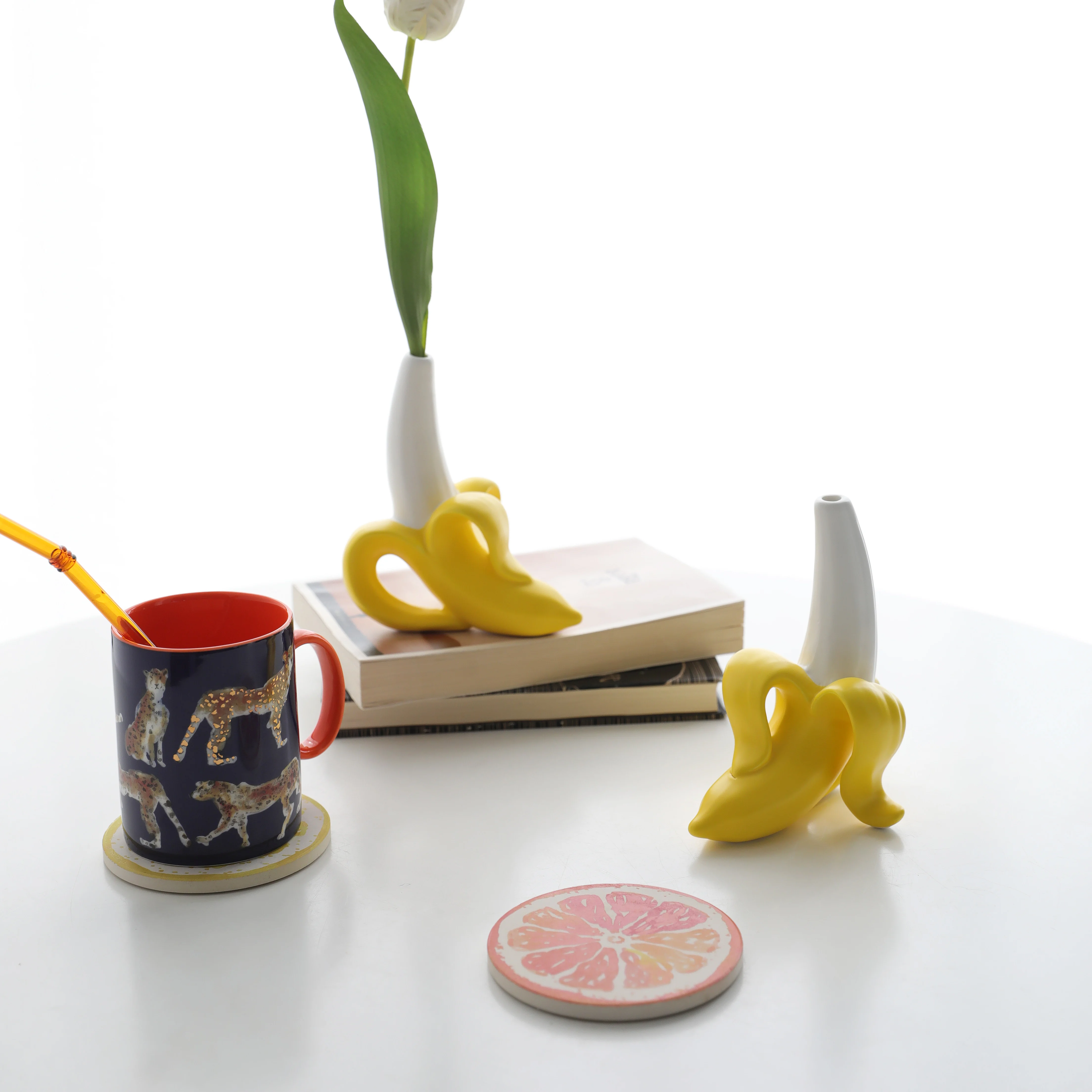 Ceramic Banana Vase For Single Flower Small Decorative Tabletop Vase Filler Cute Fruit Ornaments Nordic Home Kitchen Decorations
Ceramic Banana Vase For Single Flower Small Decorative Tabletop Vase Filler Cute Fruit Ornaments Nordic Home Kitchen Decorations
