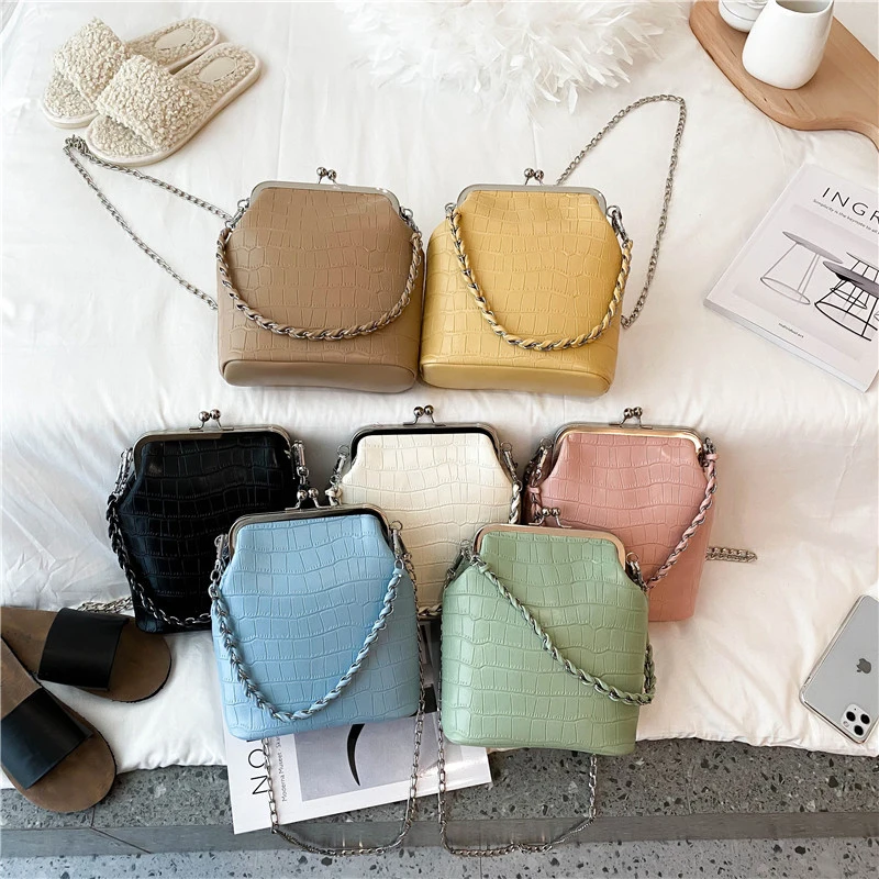 Mother's Day Gift Summer Net Red Design Bag Female Bag 2021 New Fashion Shoulder Bag Casual Small Fresh Tide Messenger Bag
Mother's Day Gift Summer Net Red Design Bag Female Bag 2021 New Fashion Shoulder Bag Casual Small Fresh Tide Messenger Bag