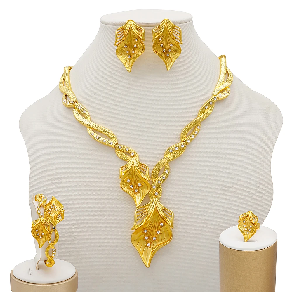 Jewelry Sets Wedding Crystal Leaf Fashion Bridal African Gold Color Necklace Earrings Bracelet Women Party Sets 
Jewelry Sets Wedding Crystal Leaf Fashion Bridal African Gold Color Necklace Earrings Bracelet Women Party Sets