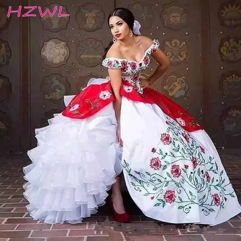 Sexy White And Red Quinceanera Dresses With Embroidery Beads Sweet 16 Ball Gown Prom Pageant Debutante Dress Party Dreesses
Sexy White And Red Quinceanera Dresses With Embroidery Beads Sweet 16 Ball Gown Prom Pageant Debutante Dress Party Dreesses