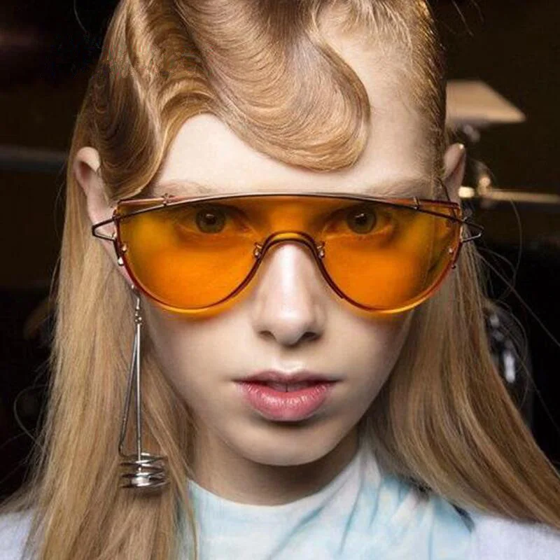 ROYAL GIRL Women Sunglasses Vintage Oversize Goggle Glasses Luxury Brand Designer Square Summer Style glasses Glasses ss212
ROYAL GIRL Women Sunglasses Vintage Oversize Goggle Glasses Luxury Brand Designer Square Summer Style glasses Glasses ss212