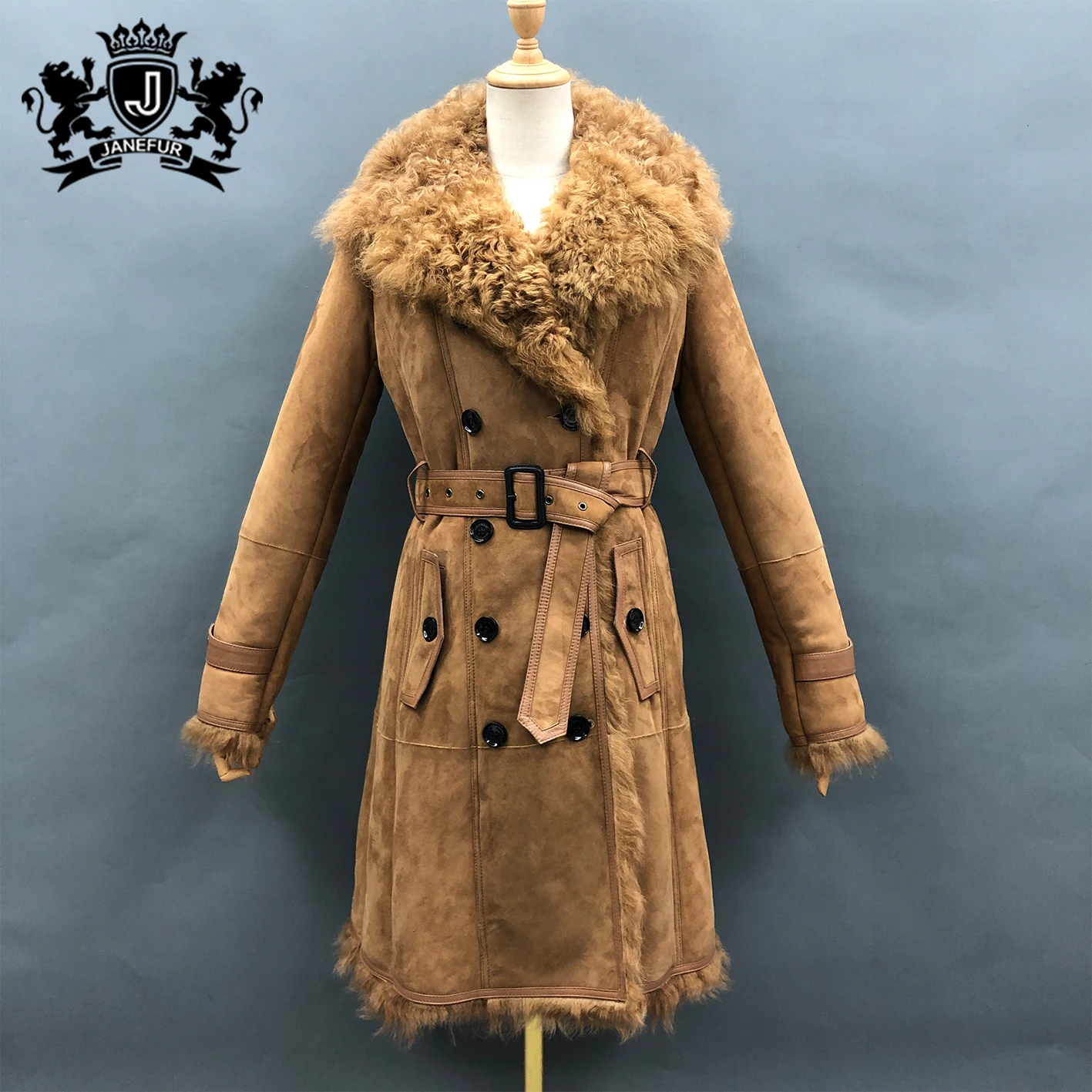 Высококачественное зимнее теплое ветрозащитное женское длинное пальто Janefur из овчины 
Высококачественное зимнее теплое ветрозащитное женское длинное пальто Janefur из овчины