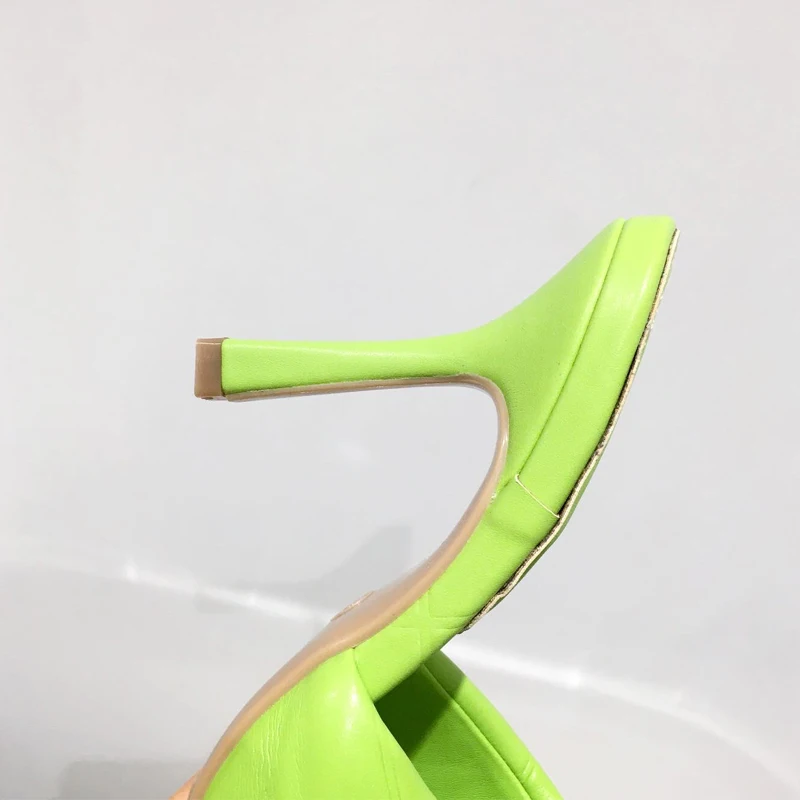 2021 New High Heels Women Pumps Sexy Thin High Heels Shoes For Woman Fashion Casual Slippers Shoes Ladies Candy Color Pumps
2021 New High Heels Women Pumps Sexy Thin High Heels Shoes For Woman Fashion Casual Slippers Shoes Ladies Candy Color Pumps