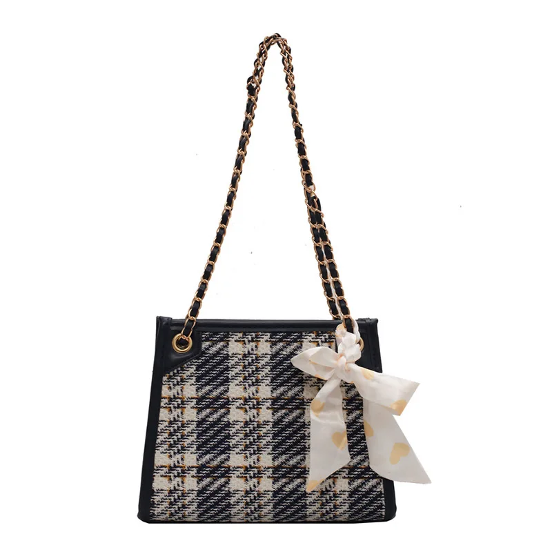 Elegant Female Chain Tote Bag 2021 New Crossbody Bag Women's Designer Handbag Purse Ins Travel Female Shoulder Messenger Bag
Elegant Female Chain Tote Bag 2021 New Crossbody Bag Women's Designer Handbag Purse Ins Travel Female Shoulder Messenger Bag