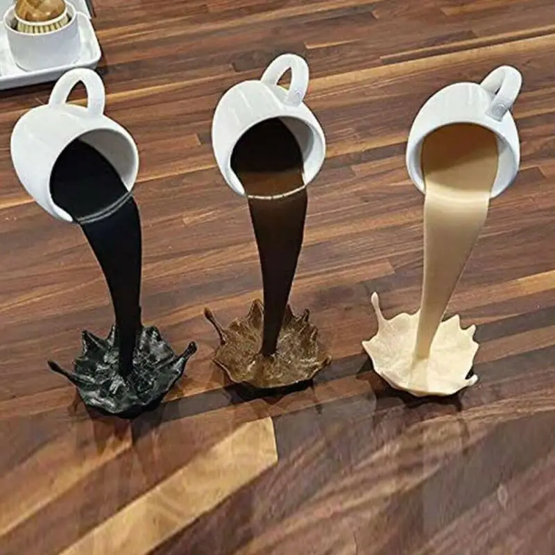 

Floating Spilling Coffee Cup Sculpture Kitchen Spilling Magic Pouring Splash Creative Coffee Mug Bar Home Decoration