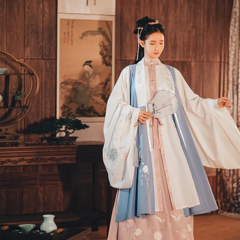 New Retro Hanfu Costumes For Women Chinese Style Traditional Classical Dance Stage Outfit Ming Dynasty Ancient Clothes VO857
New Retro Hanfu Costumes For Women Chinese Style Traditional Classical Dance Stage Outfit Ming Dynasty Ancient Clothes VO857