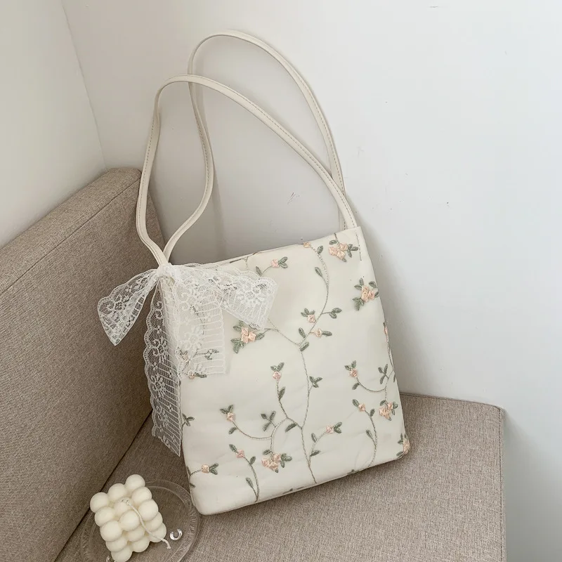 Literary Personality Shoulder Bag Leisure Simplicity Handbags for Women Flower Underarm Tote Bag Large Capacity Shopping Bag New
Literary Personality Shoulder Bag Leisure Simplicity Handbags for Women Flower Underarm Tote Bag Large Capacity Shopping Bag New
