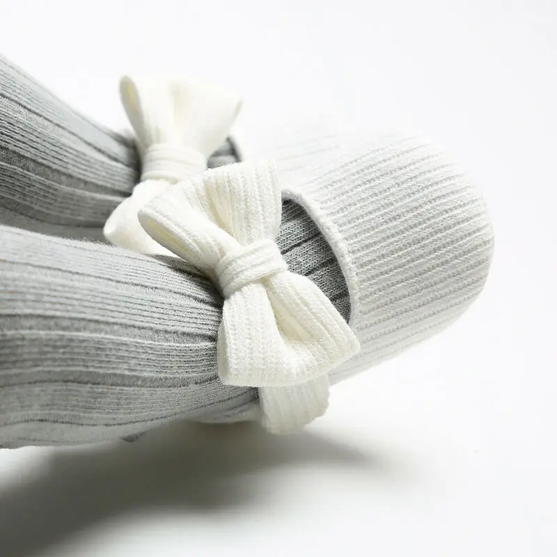 Baby Girl Shoes First Walkers Soft Sole Cotton Spring Autumn Princess Crib Shoes Anti-slip Sneaker Prewalkers+Headband 0-18M 
Baby Girl Shoes First Walkers Soft Sole Cotton Spring Autumn Princess Crib Shoes Anti-slip Sneaker Prewalkers+Headband 0-18M
