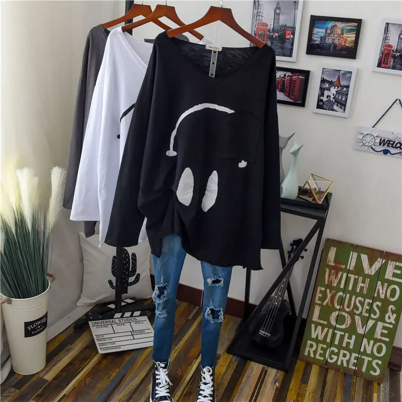 2021 Elegant V Neck Long Sleeve Autumn Women Printed Casual T Shirts Fashion Streetwear Women Tops Pullover Plus Size 4XL Y440 
2021 Elegant V Neck Long Sleeve Autumn Women Printed Casual T Shirts Fashion Streetwear Women Tops Pullover Plus Size 4XL Y440