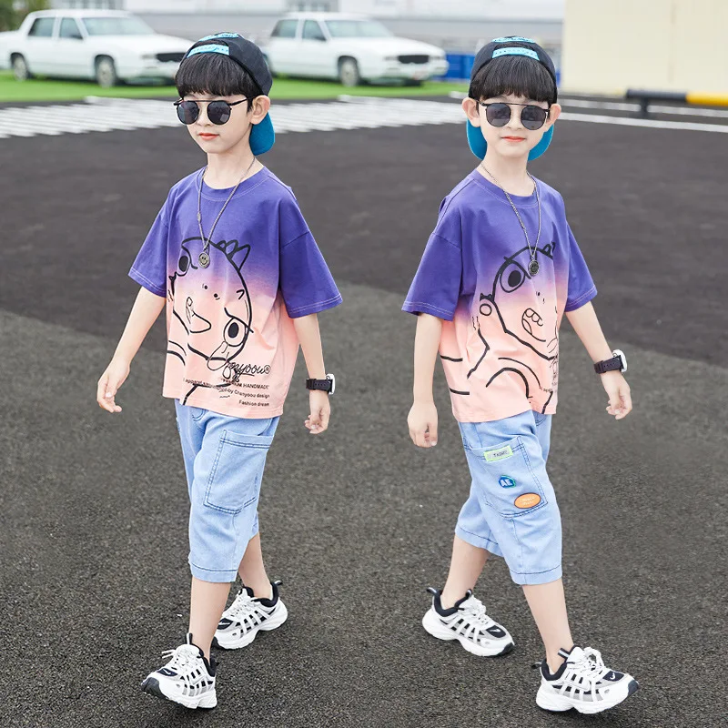 Boys' Set The New Mid-to-large Children's Summer Korean Version of Denim Short-sleeved Suit Kids Clothes
Boys' Set The New Mid-to-large Children's Summer Korean Version of Denim Short-sleeved Suit Kids Clothes