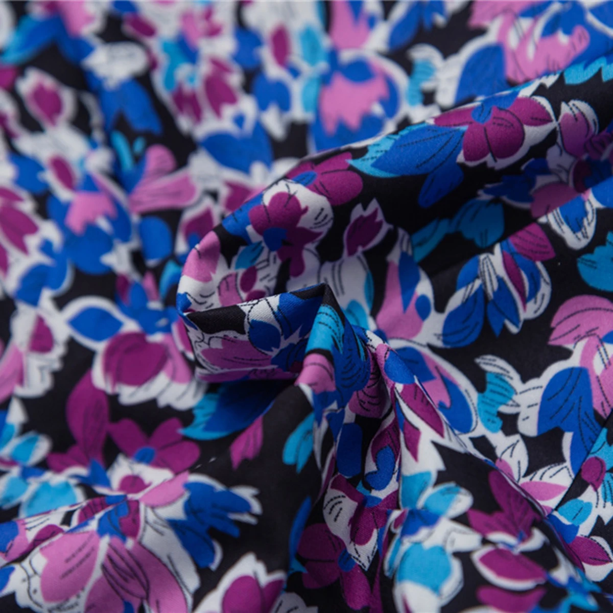 Purple Floral Print Midi Dress Women V Neck Short Puff Sleeve Long Dresses Female Elegant Holiday Vestidos Summer Fashion Style
Purple Floral Print Midi Dress Women V Neck Short Puff Sleeve Long Dresses Female Elegant Holiday Vestidos Summer Fashion Style