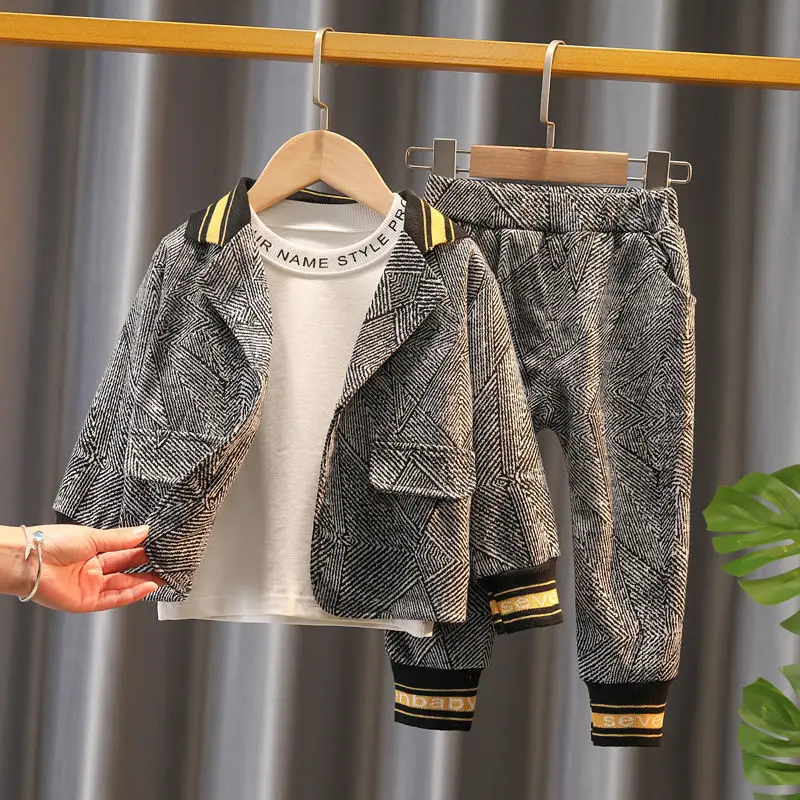 3 PCS Baby Boy Clothes Sets Spring&Fall Suits For Little Gentleman Full Letter Coats Shirts Pants Set 0-5Y Kids Boys Outfits
3 PCS Baby Boy Clothes Sets Spring&Fall Suits For Little Gentleman Full Letter Coats Shirts Pants Set 0-5Y Kids Boys Outfits