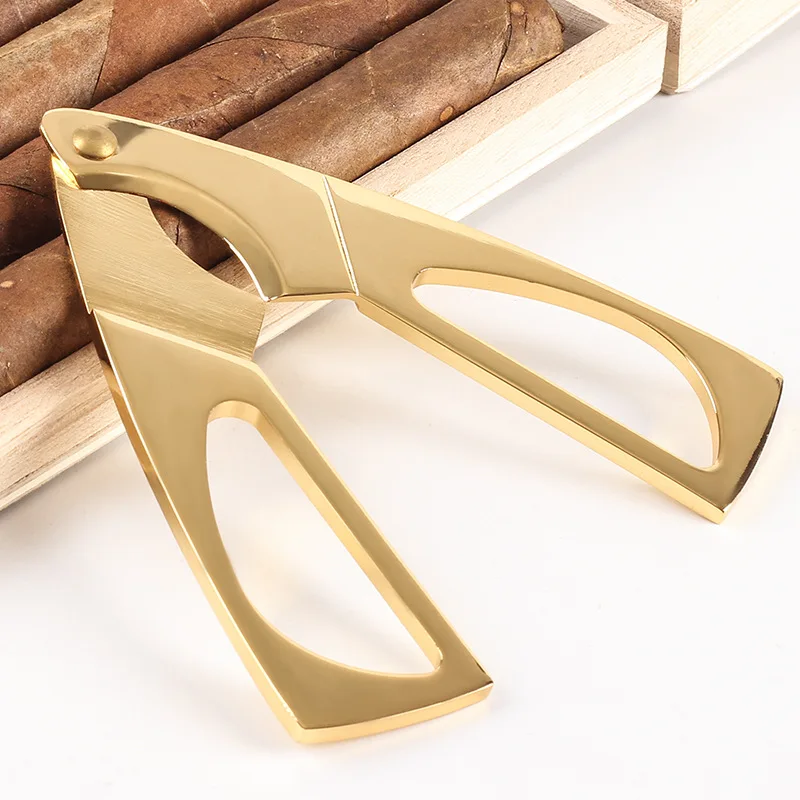 Triangular Cigar Cutter Golden Cigar Scissors Portable sharp stainless steel cigar cutter Cigar tool cigar splitter
Triangular Cigar Cutter Golden Cigar Scissors Portable sharp stainless steel cigar cutter Cigar tool cigar splitter