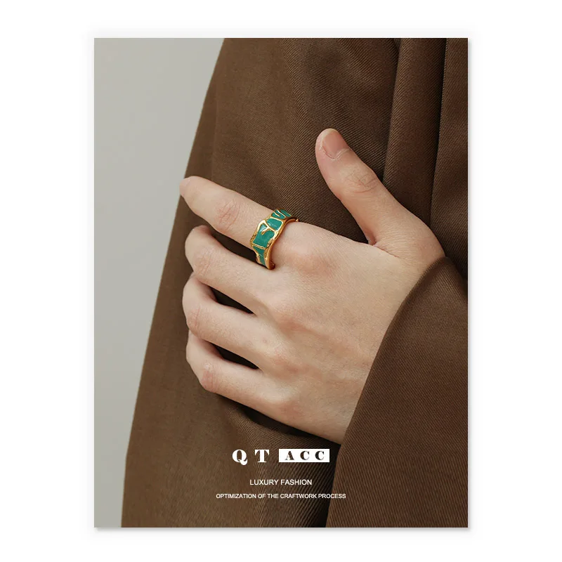 New Fashion Jewelry Ring Retro Emerald Ring Korean Fashion Rings for Women 2021 Luxury Jewelry Trend Rings Wholesale
New Fashion Jewelry Ring Retro Emerald Ring Korean Fashion Rings for Women 2021 Luxury Jewelry Trend Rings Wholesale