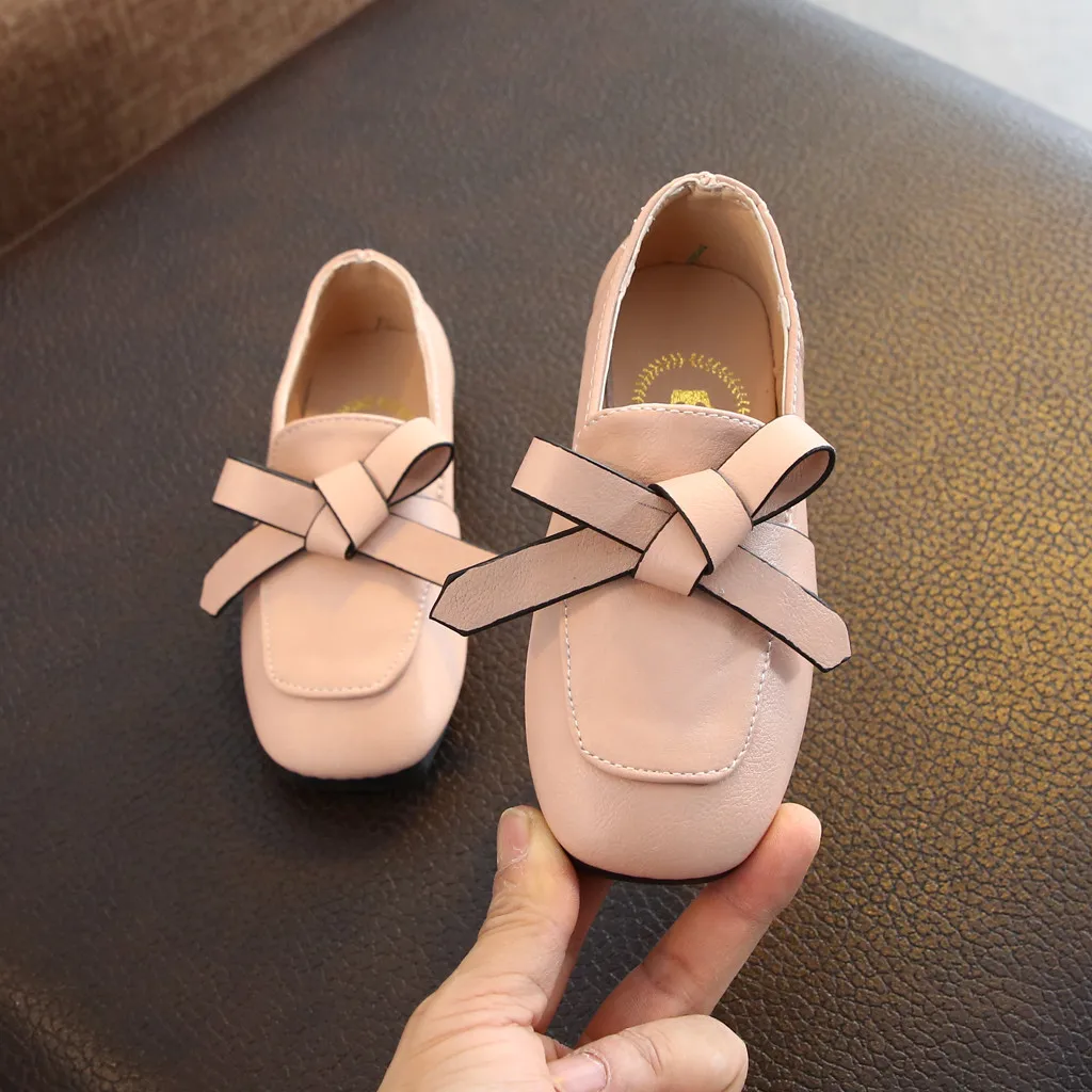 Sandals Girls Shoes Fashion Cute Solid Bowknot Casual Soft Leather Slip-on Princess Shoes Sandals Free Ship
Sandals Girls Shoes Fashion Cute Solid Bowknot Casual Soft Leather Slip-on Princess Shoes Sandals Free Ship