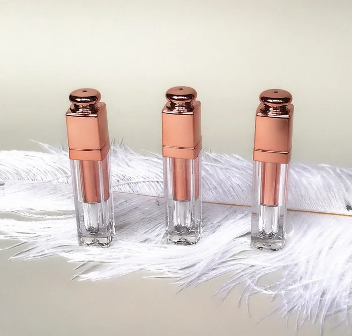 100pcs 4ml Clear Square Lip Gloss Tube Empty Plastic Lipgloss Tubes with Silver Rose Gold Lids Lip Balm Bottle Containers 
100pcs 4ml Clear Square Lip Gloss Tube Empty Plastic Lipgloss Tubes with Silver Rose Gold Lids Lip Balm Bottle Containers