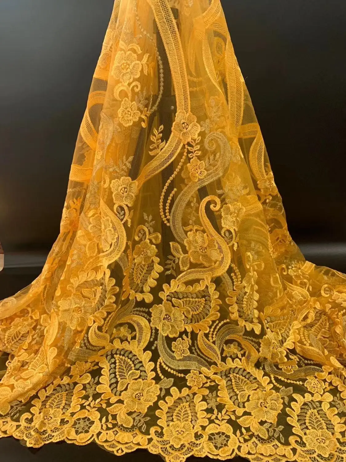 Handmade African Tulle Lace Fabric 2020 High Quality net Lace Nigerian Lace Fabrics For Wedding Dress Party
Handmade African Tulle Lace Fabric 2020 High Quality net Lace Nigerian Lace Fabrics For Wedding Dress Party