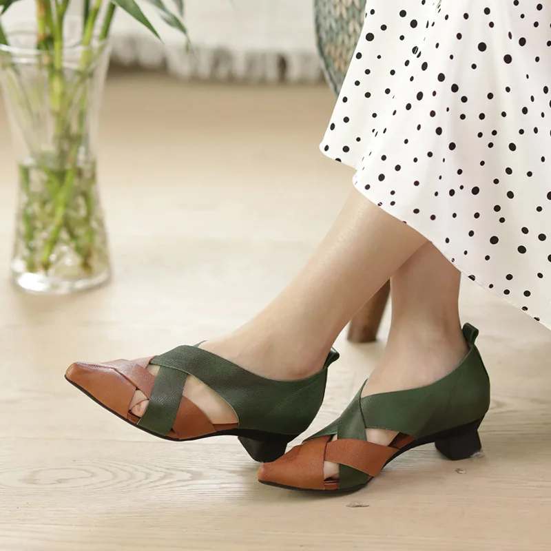 Birkuir Genuine Leather High Heels Sandals Slip On 2021 New Summer Closed Toe Women Shoes 3.5 cm Heels Leisure Ladies Sandals 
Birkuir Genuine Leather High Heels Sandals Slip On 2021 New Summer Closed Toe Women Shoes 3.5 cm Heels Leisure Ladies Sandals