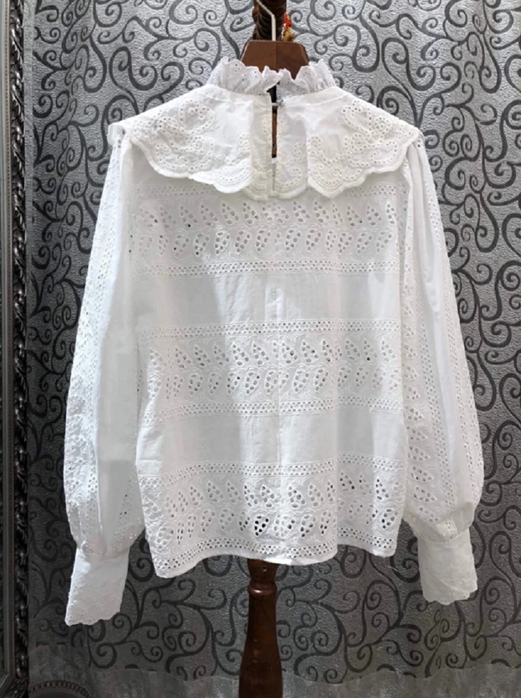 100%Cotton Blouse Shirts 2020 Spring Summer White Shirts Women Ruffled Collar Beading Button Deco Long Sleeve Embroidery Blouse
100%Cotton Blouse Shirts 2020 Spring Summer White Shirts Women Ruffled Collar Beading Button Deco Long Sleeve Embroidery Blouse