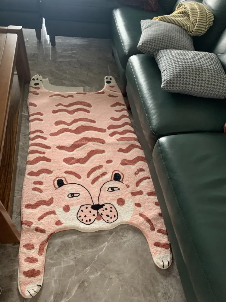 Multi-function Cute tiger shaped woven area rug 80x160cm,children room bedside carpet,decoration hanging rug,taperstry
Multi-function Cute tiger shaped woven area rug 80x160cm,children room bedside carpet,decoration hanging rug,taperstry