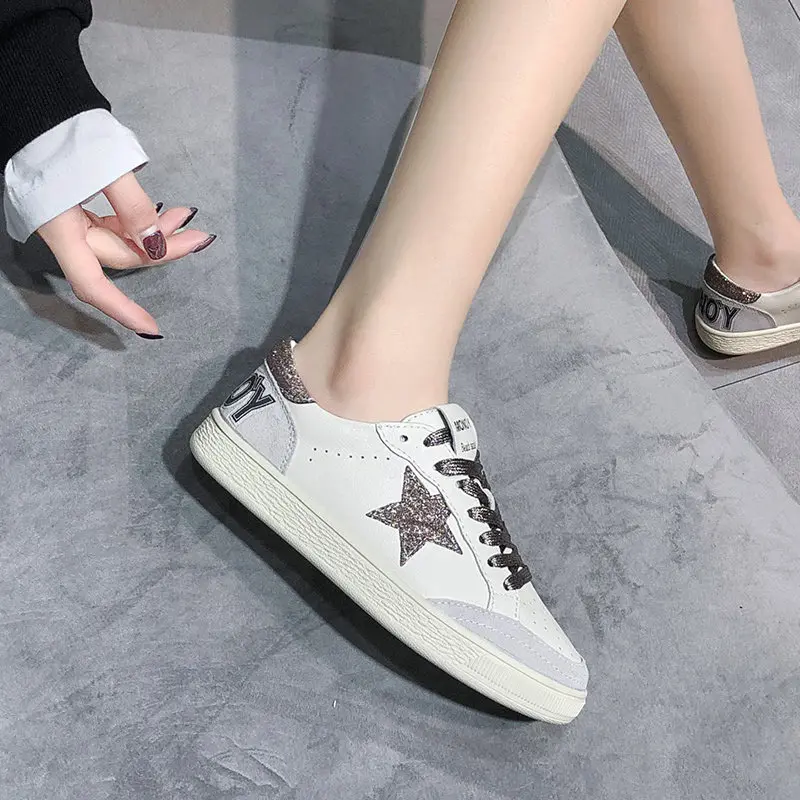 New Fashion Star Women's Casual Sneakers Glitter Sequin Casual Shoes Women Flat Comfort Soft Low Sneakers Women zapatos de mujer
New Fashion Star Women's Casual Sneakers Glitter Sequin Casual Shoes Women Flat Comfort Soft Low Sneakers Women zapatos de mujer