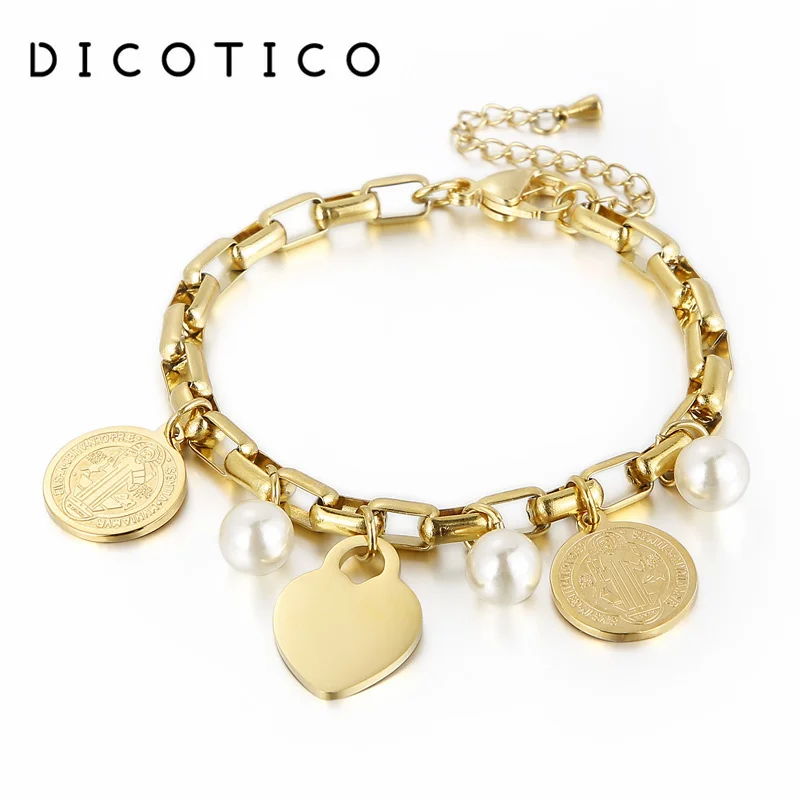 Creative Heart Wrist Bracelet For Women Imitation Pearl Stainless Steel Square Chain Pulseras Jewelry Accessory Women Bangle 
Creative Heart Wrist Bracelet For Women Imitation Pearl Stainless Steel Square Chain Pulseras Jewelry Accessory Women Bangle