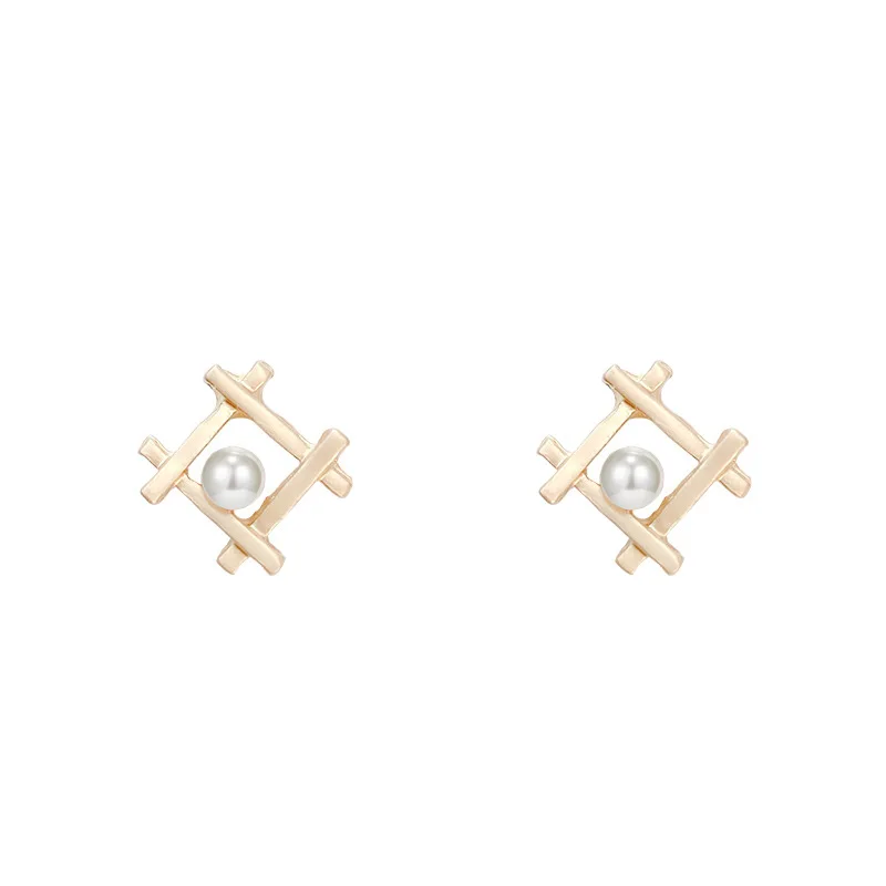 Simple Geometric Bead Ear Studs Personality All-matching Graceful Ins Trendy Earrings for Women Ear Rings Fashion Jewelry
Simple Geometric Bead Ear Studs Personality All-matching Graceful Ins Trendy Earrings for Women Ear Rings Fashion Jewelry