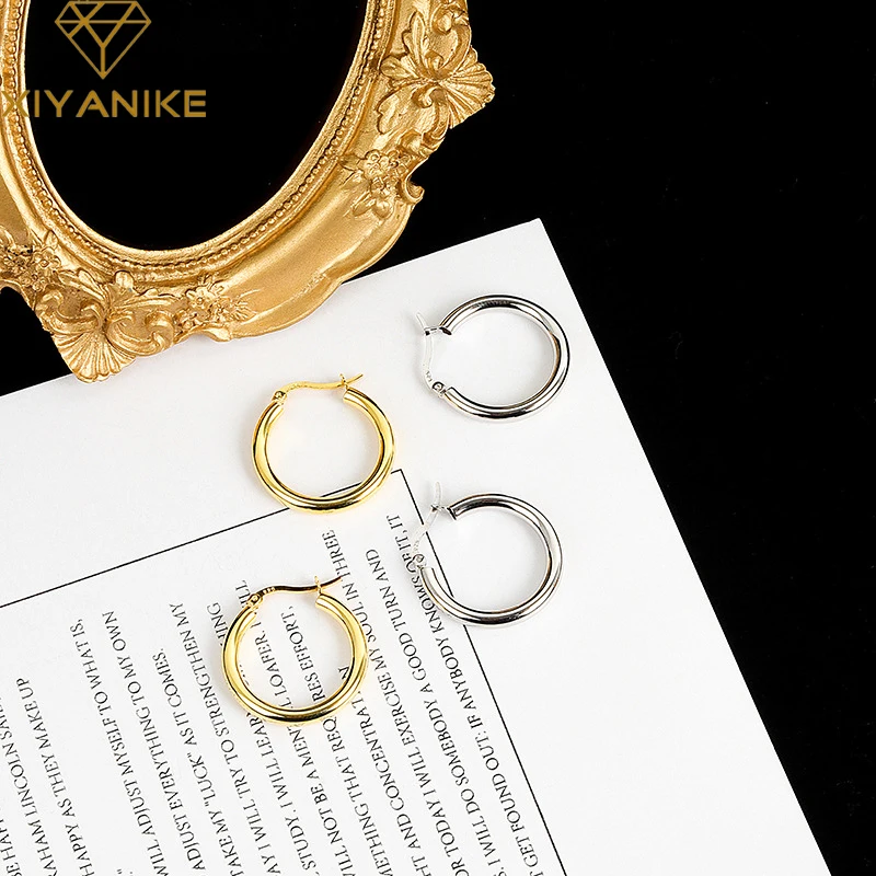 GoldriaE 925 Sterling Silver Geometric Hollow Round Earrings Women Simple Fashion Exquisite Temperament Elegant Smooth Handmade
GoldriaE 925 Sterling Silver Geometric Hollow Round Earrings Women Simple Fashion Exquisite Temperament Elegant Smooth Handmade