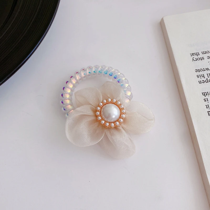2021 New Flower Pearl Elastic Hair Bands Rope Temperament Wind Headdress Headwear Summer Head Rope Female 
2021 New Flower Pearl Elastic Hair Bands Rope Temperament Wind Headdress Headwear Summer Head Rope Female