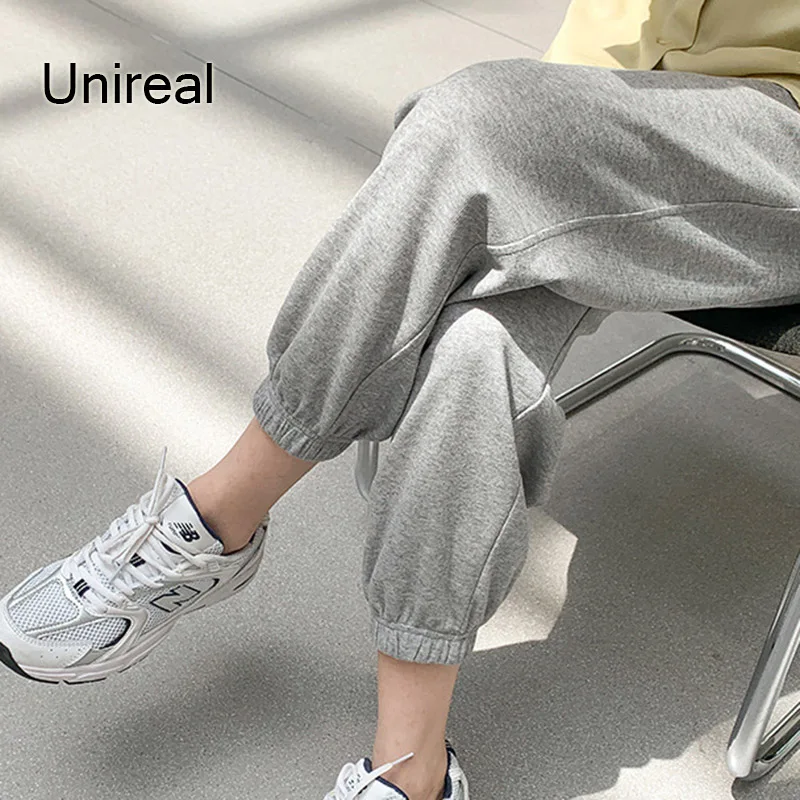 Unireal 2020 Autumn Harem Pants Women Sweatpants Casual Loose Korean Style High Waist New Trousers Harajuku Joggers 
Unireal 2020 Autumn Harem Pants Women Sweatpants Casual Loose Korean Style High Waist New Trousers Harajuku Joggers