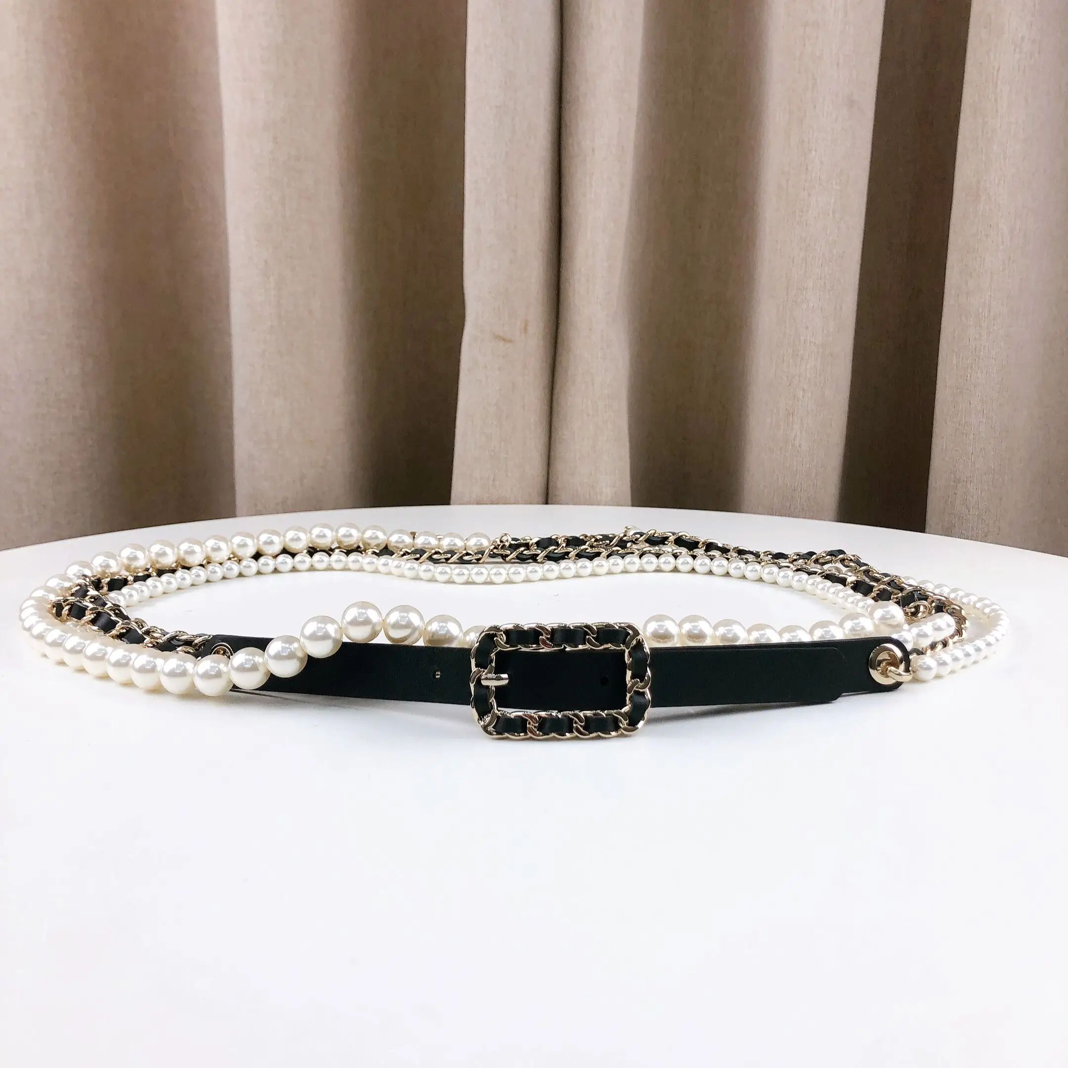 Luxury Brand Designer Pearl Waist Chain Long Belts For Women Cinturones Para Mujer Jeans Dress Belt Woman Aesthetic Accessories
Luxury Brand Designer Pearl Waist Chain Long Belts For Women Cinturones Para Mujer Jeans Dress Belt Woman Aesthetic Accessories
