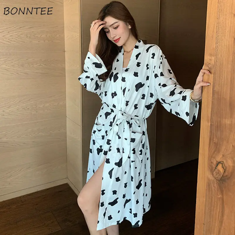 Robes Women Patchwork Sweet Lovely Fashion Casual Home Korean Version Elegant Loose Long Sleeve Feminino Nightclothes Autumn New 
Robes Women Patchwork Sweet Lovely Fashion Casual Home Korean Version Elegant Loose Long Sleeve Feminino Nightclothes Autumn New