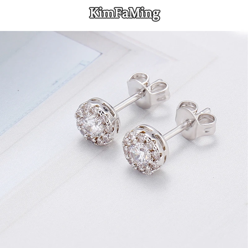 Low Price Fashion Small Acute Girl Boy Round Earring Studs in Cubic Zirconia Jewelry Party Sporty GSE016
Low Price Fashion Small Acute Girl Boy Round Earring Studs in Cubic Zirconia Jewelry Party Sporty GSE016
