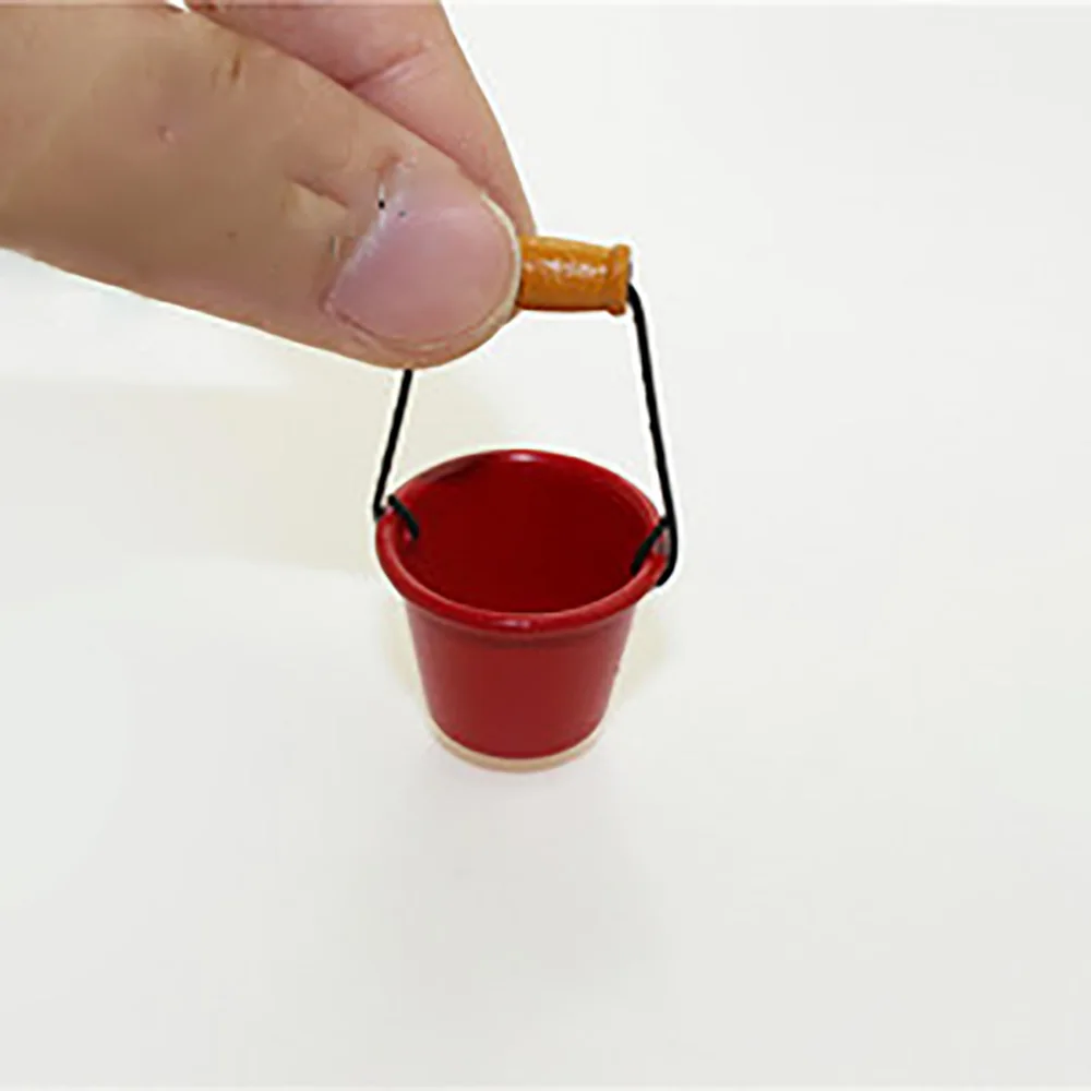 1/12 Dollhouse Miniature Accessories Mini Metal Red Bucket Simulation Furniture Pail Model Toys for Doll House Decoration
1/12 Dollhouse Miniature Accessories Mini Metal Red Bucket Simulation Furniture Pail Model Toys for Doll House Decoration