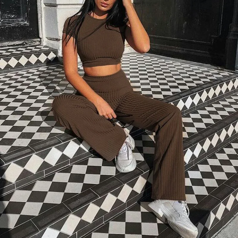 2020 Summer New Women's Solid Color Short Sleeve Sexy Round Neck Casual Suit
2020 Summer New Women's Solid Color Short Sleeve Sexy Round Neck Casual Suit