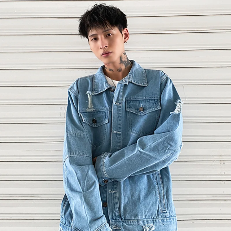 2021 Spring Autumn Men Coats Loose Thin Buttons Handsome Cool Retro Outdoor Simple All-match Fashion Tooling Casual Denim Jacket
2021 Spring Autumn Men Coats Loose Thin Buttons Handsome Cool Retro Outdoor Simple All-match Fashion Tooling Casual Denim Jacket