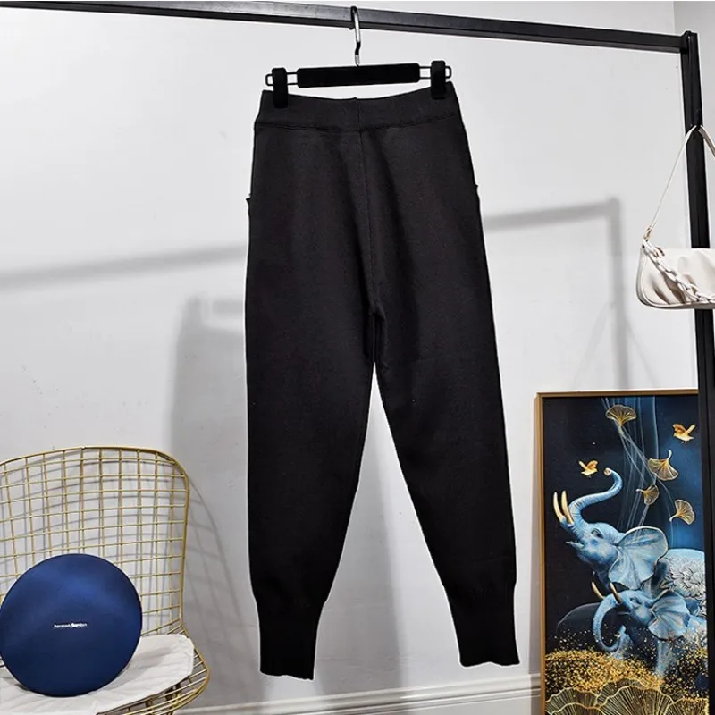 Street Embroidery Sweaters Pencil Pants Two Piece Set Autumn Winter Beading Knitting Pullover Tops Elastic Waist Trousers
Street Embroidery Sweaters Pencil Pants Two Piece Set Autumn Winter Beading Knitting Pullover Tops Elastic Waist Trousers