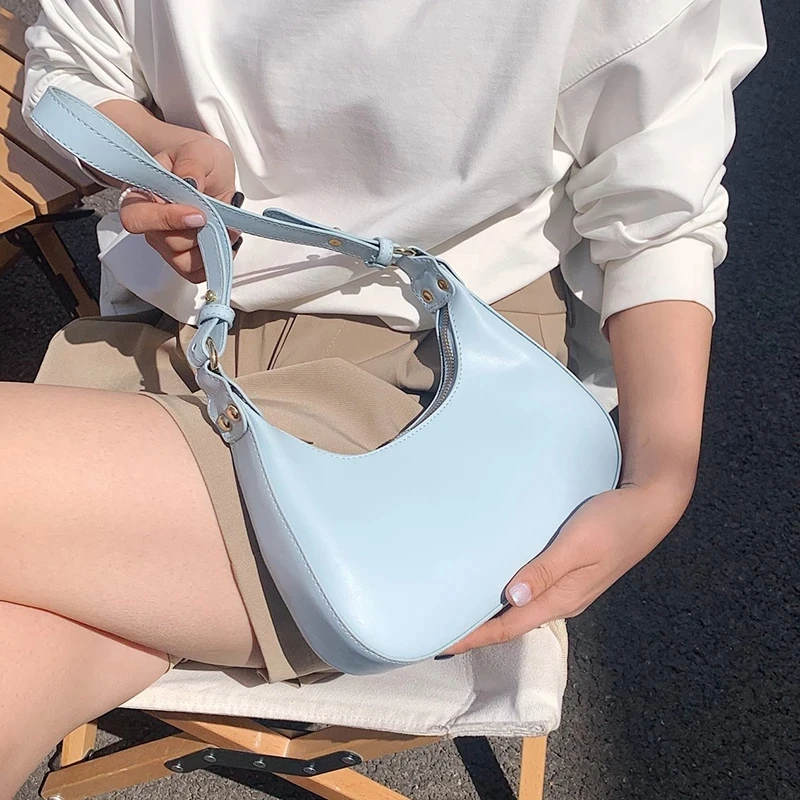 New Small PU Leather Underarm Bag for Women 2021 Simple Totes Shoulder Bag Lady Luxury Brand Designer Handbags and Purses
New Small PU Leather Underarm Bag for Women 2021 Simple Totes Shoulder Bag Lady Luxury Brand Designer Handbags and Purses