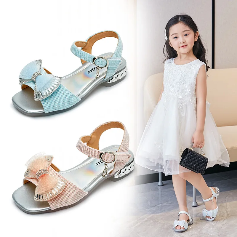 Fashion Girls Sandals 2021 Summer Princess Shoes For Wedding And Party Dance Kids Sandal With Bowknot Rhinestone 3 4 5 6 7 8-12T
Fashion Girls Sandals 2021 Summer Princess Shoes For Wedding And Party Dance Kids Sandal With Bowknot Rhinestone 3 4 5 6 7 8-12T