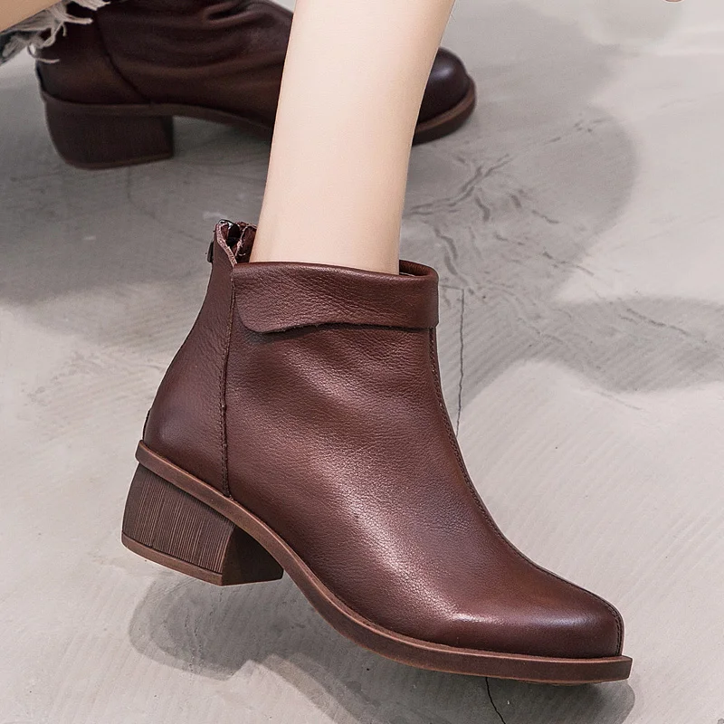 GKTINOO Genuine Leather Shoes Women Boots 2021 Autumn Winter Vintage Handmade Ankle Boots Soft Casual High Heels Shoes Woman
GKTINOO Genuine Leather Shoes Women Boots 2021 Autumn Winter Vintage Handmade Ankle Boots Soft Casual High Heels Shoes Woman