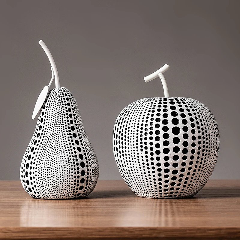 Nordic Style Home Decoration Accessories Lucky Apple Ornaments Resin Craft Home Furnishing For Decoration Office Desk Figurines 
Nordic Style Home Decoration Accessories Lucky Apple Ornaments Resin Craft Home Furnishing For Decoration Office Desk Figurines