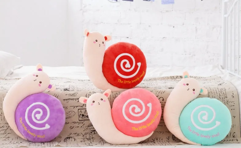 40cm Lovely snail Soft plush toy cushion Creative stuffed animal Toy snail doll Room decoration cushion Birthday Gift
40cm Lovely snail Soft plush toy cushion Creative stuffed animal Toy snail doll Room decoration cushion Birthday Gift