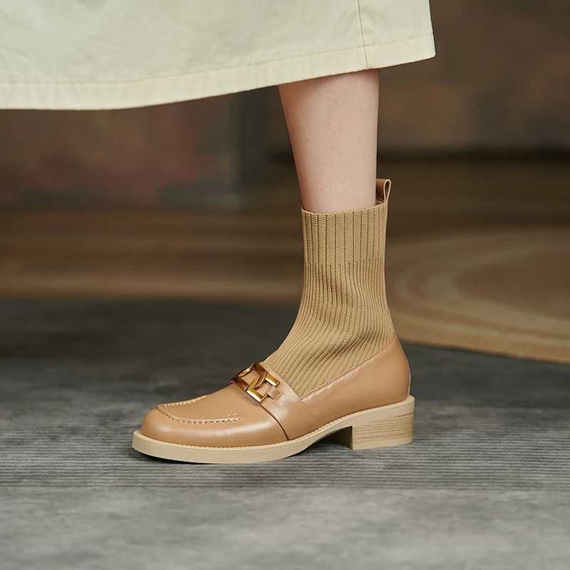 2021 New Genuine Leather Slip-On Women Shoes Knitting Women Boots Round Toe Thick Heel Ankle Boots Zapatos De Mujer Sock Boots
2021 New Genuine Leather Slip-On Women Shoes Knitting Women Boots Round Toe Thick Heel Ankle Boots Zapatos De Mujer Sock Boots