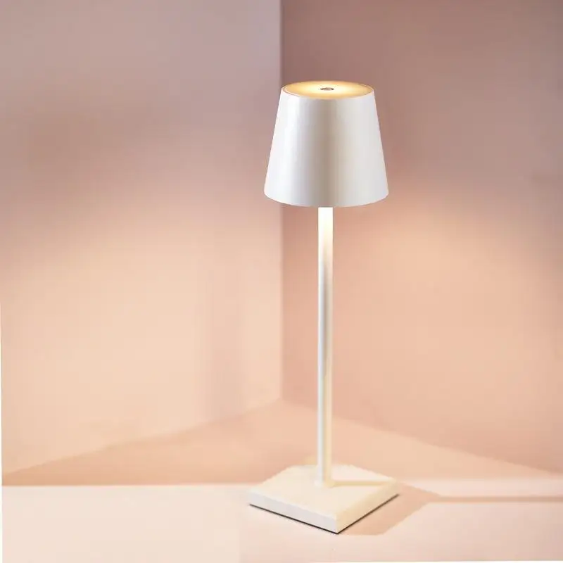 Modern 3 Color LED Touch Dimming Rechargeable Night Light USB Charging Cordless Desk Light Hotel Bar Bedroom Bedside Table Lamp
Modern 3 Color LED Touch Dimming Rechargeable Night Light USB Charging Cordless Desk Light Hotel Bar Bedroom Bedside Table Lamp