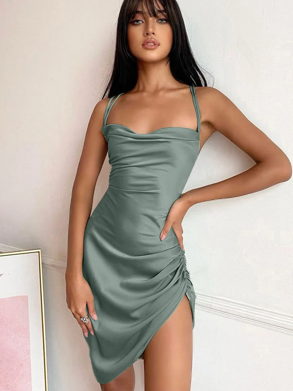 Appok Satin Women Strap Mini Dress Ruched Lace Up Cross Bandage Backless Bodycon Sexy Party Elegant 2020 Club Christmas Slim
Appok Satin Women Strap Mini Dress Ruched Lace Up Cross Bandage Backless Bodycon Sexy Party Elegant 2020 Club Christmas Slim