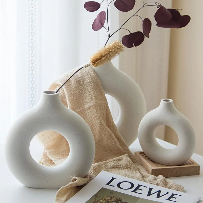 Nordic Style Ceramic Vase Home Decor Flower Vase Round Shape Home Decor Accessories Wedding Decoration Art Creative Donuts
Nordic Style Ceramic Vase Home Decor Flower Vase Round Shape Home Decor Accessories Wedding Decoration Art Creative Donuts