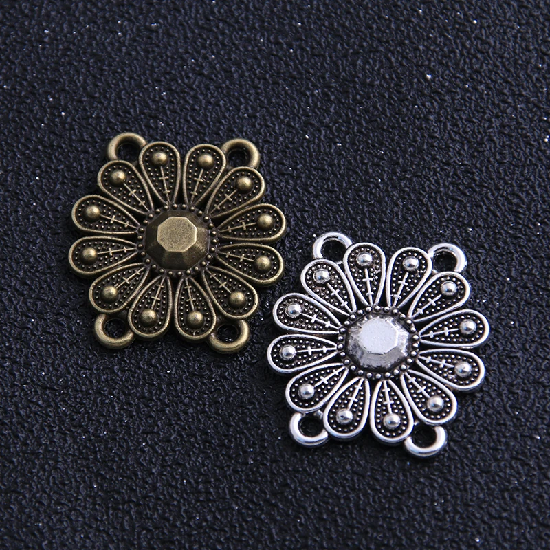 Pendants Connectors Linker Zinc Alloy Retro Flower 6pcs 27*28mm Two Color Antique Silver ; Bronze Metal Trendy For Diy Charm
Pendants Connectors Linker Zinc Alloy Retro Flower 6pcs 27*28mm Two Color Antique Silver ; Bronze Metal Trendy For Diy Charm