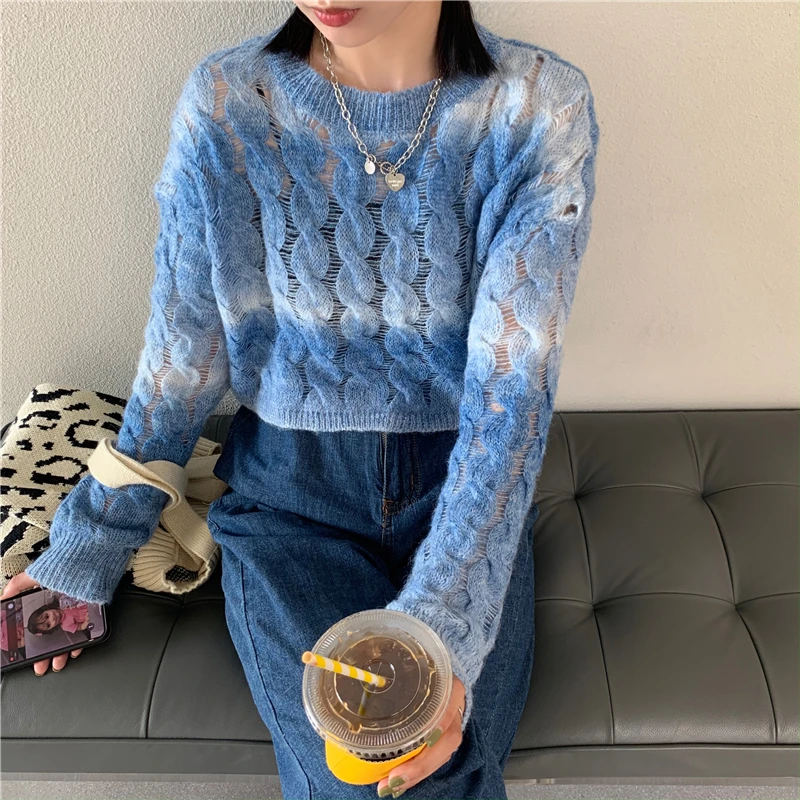 Tie dye knitted Women's Sweater Loose O-neck Long Sleeve Outwear Female Candy Color Streetwear Lady Blue Gradient Pullover New
Tie dye knitted Women's Sweater Loose O-neck Long Sleeve Outwear Female Candy Color Streetwear Lady Blue Gradient Pullover New