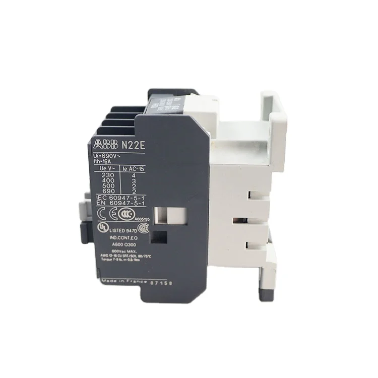 A12-30-10 AC220V напряжение 1SBL161001R8010 контактор переменного тока в наличии, новинка, оригинальный и аутентичный
A12-30-10 AC220V напряжение 1SBL161001R8010 контактор переменного тока в наличии, новинка, оригинальный и аутентичный